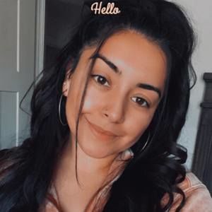Meet your Posher, Fernanda